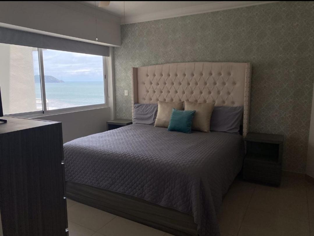 A Pie De Playa Con Alberca Jacuzzi Vista Al Mar Apartment Mazatlan Exterior photo
